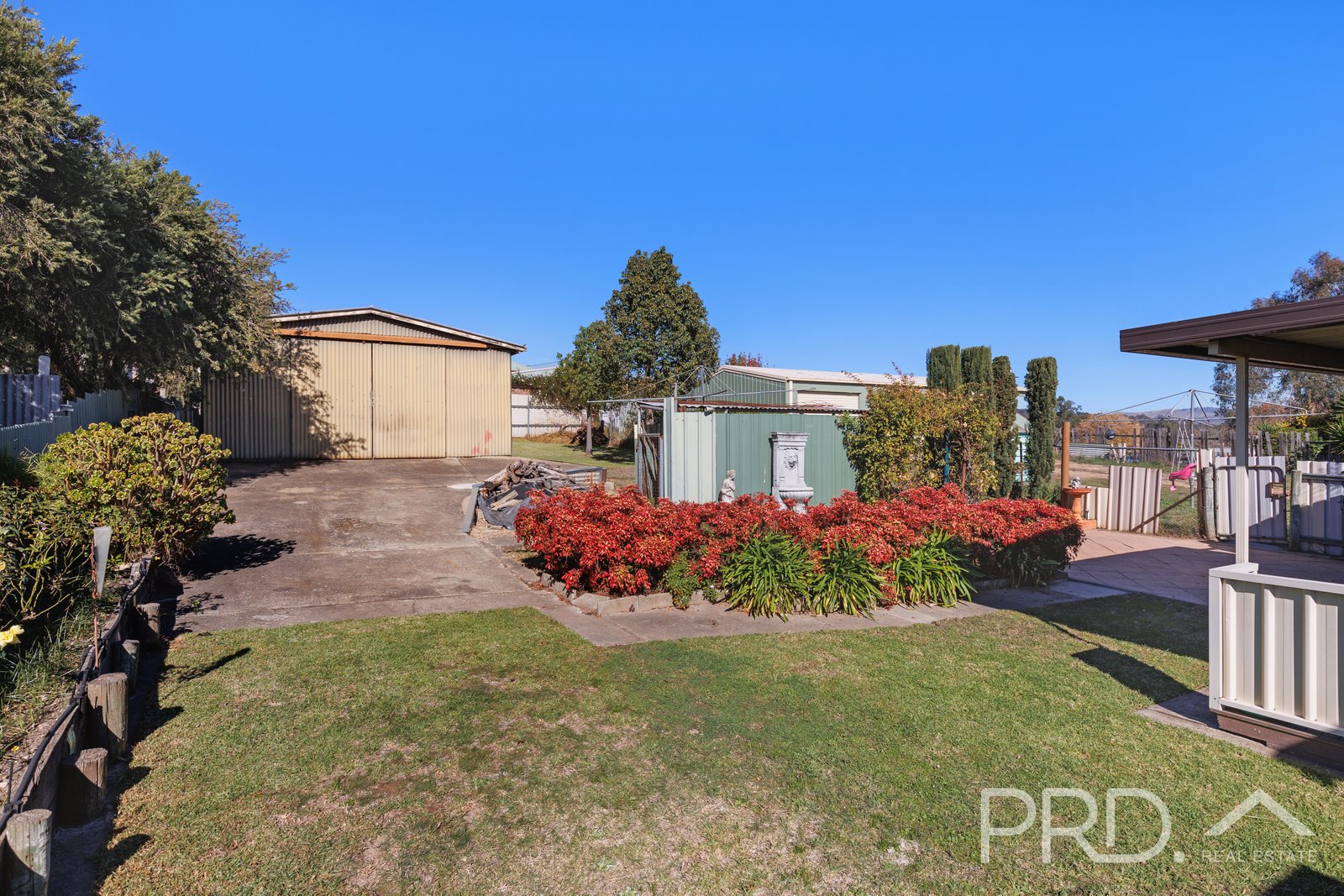 6 Tumut Street TUMUT 15