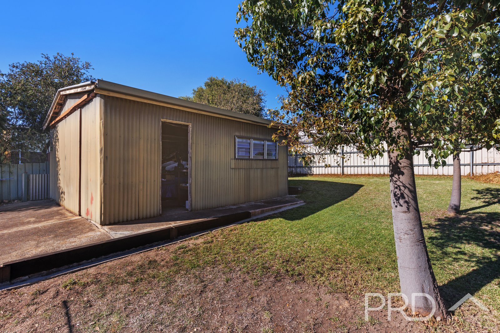 6 Tumut Street TUMUT 16