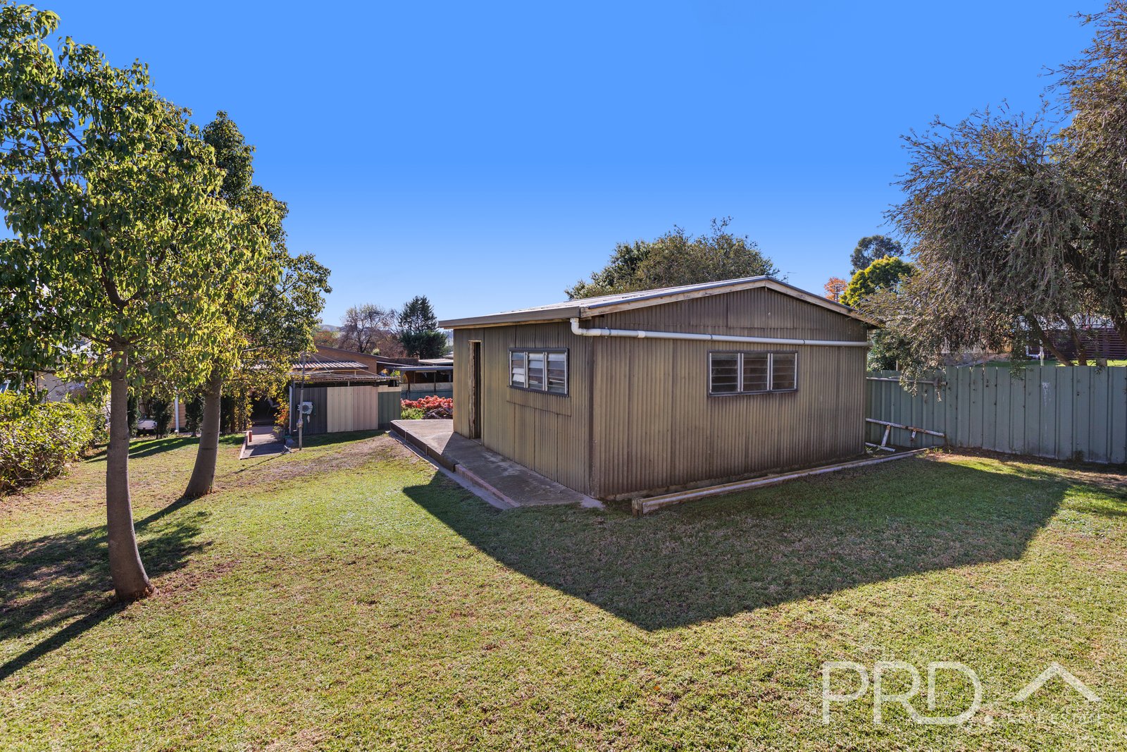 6 Tumut Street TUMUT 17