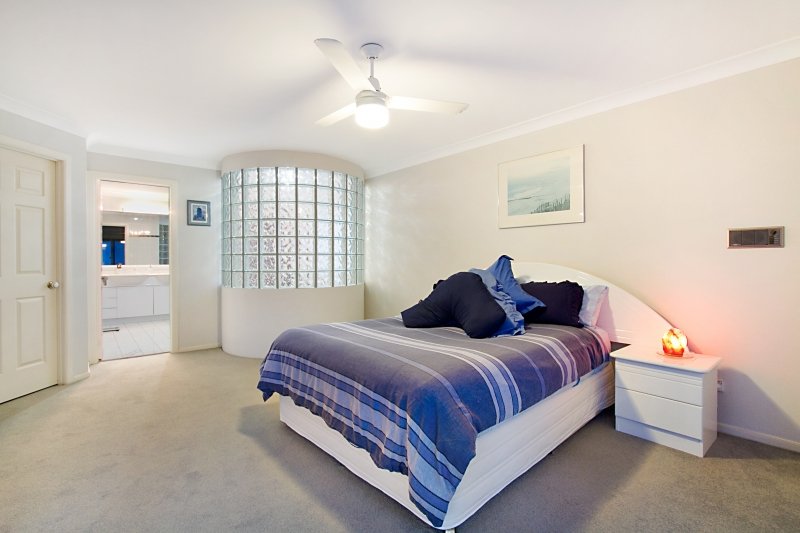 6 Turramurra Drive ROBINA 8