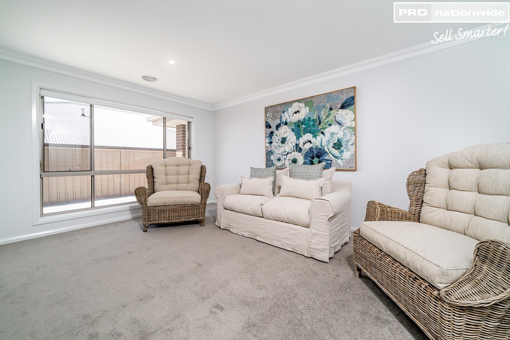 6 Tycho Place LLOYD 19