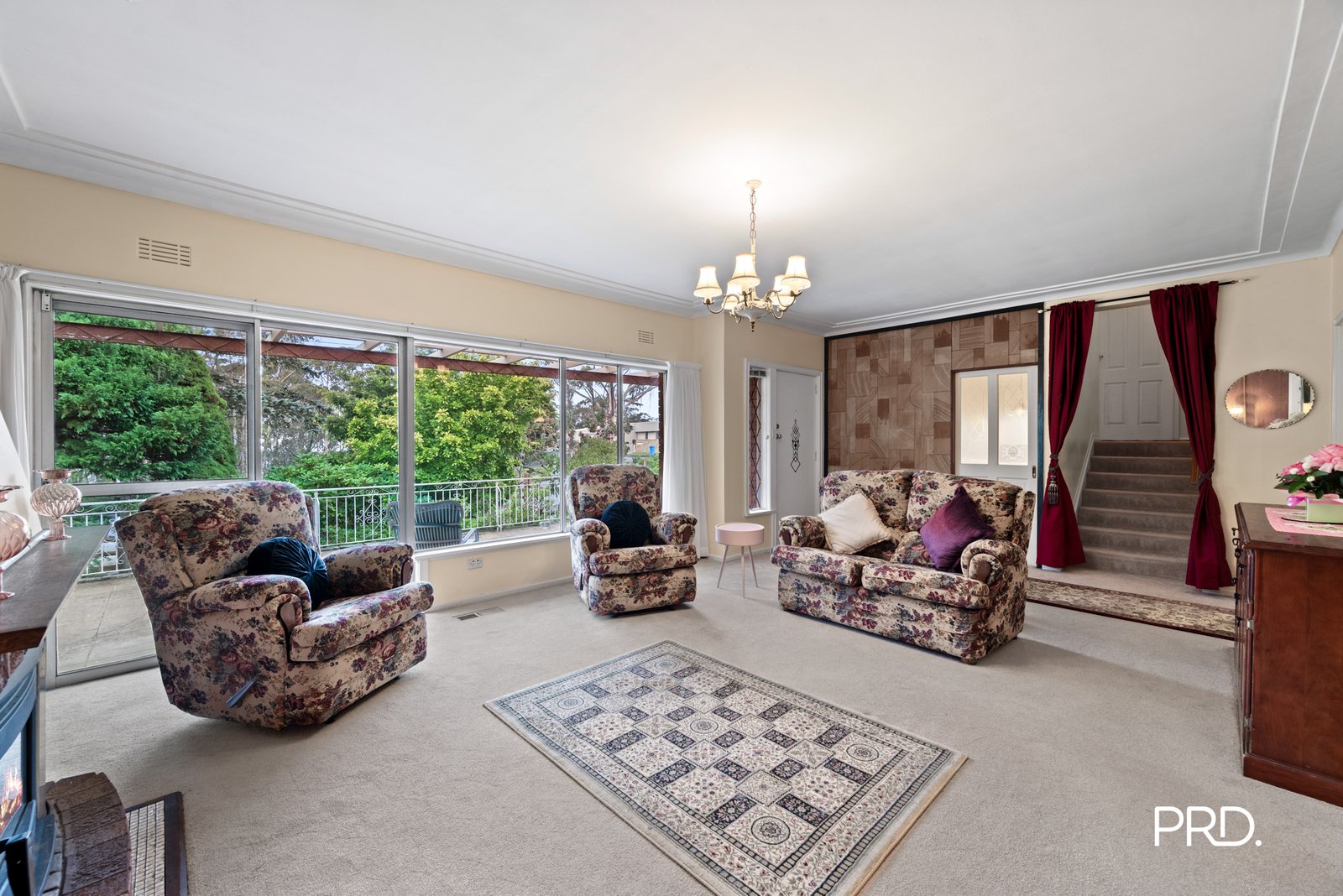 6 Valley Rd  Katoomba 3