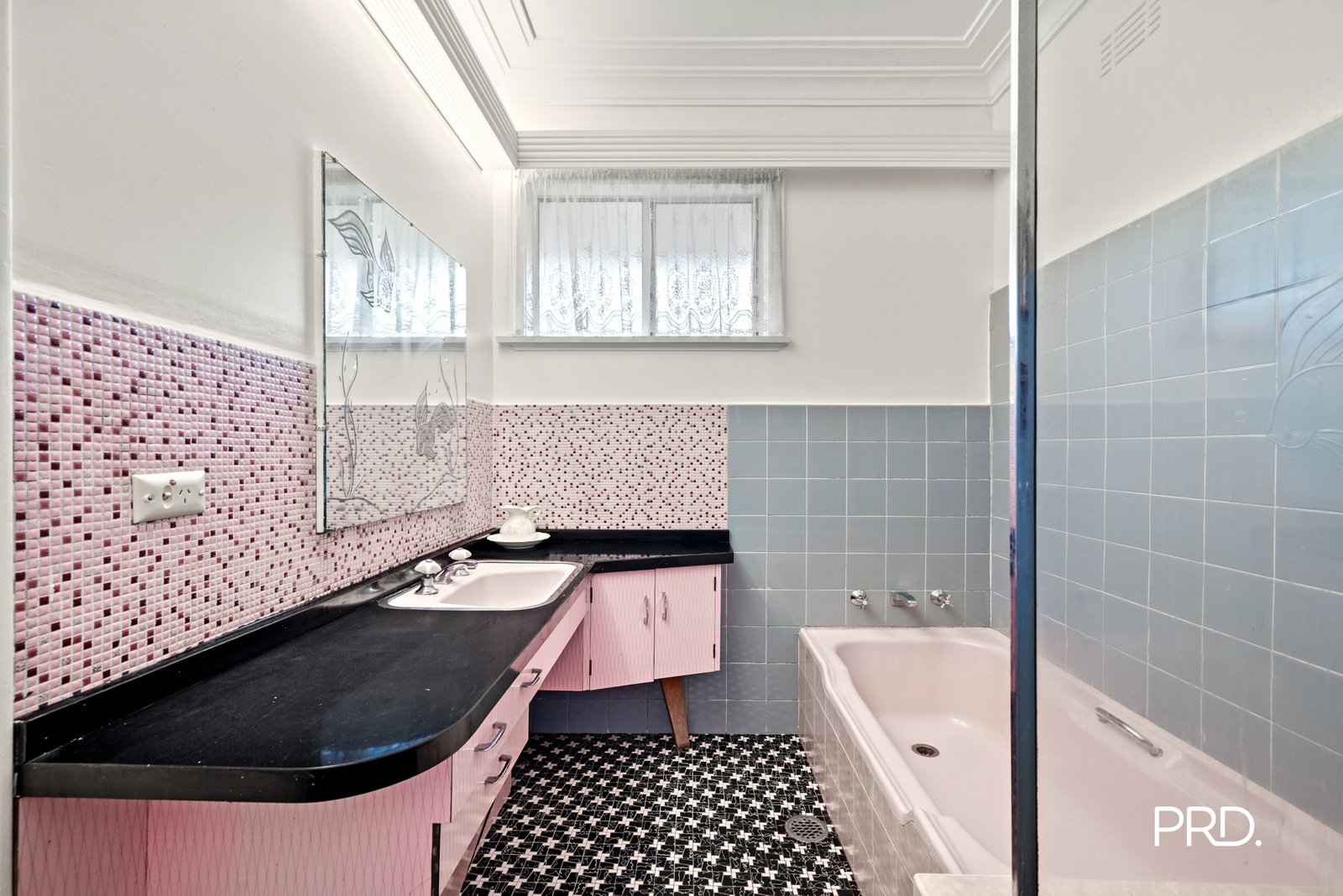 6 Valley Rd  Katoomba 10