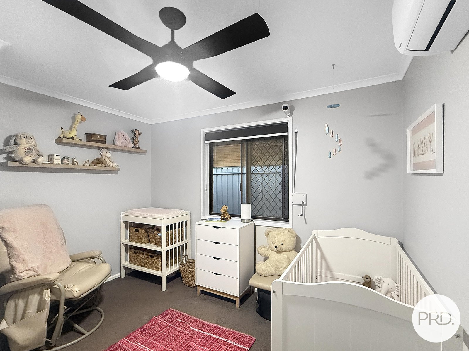 6 Veall Close MILLARS WELL 9