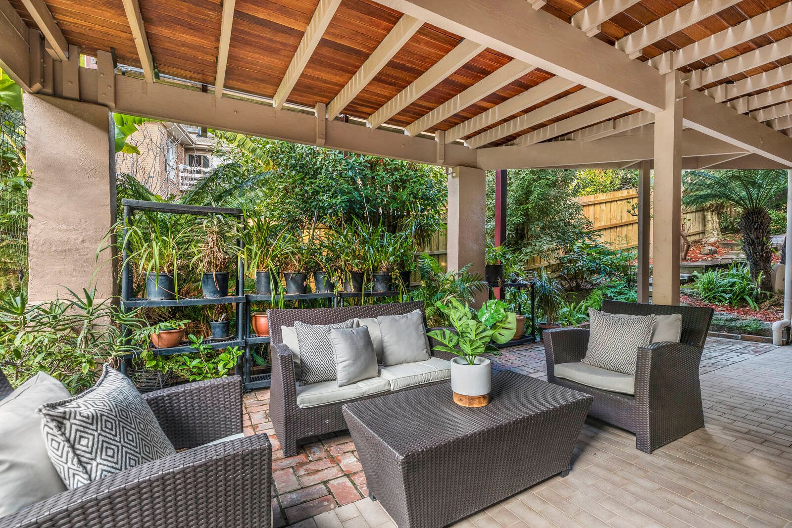 Real Estate and Property in 6 Veda Court, Templestowe, VIC