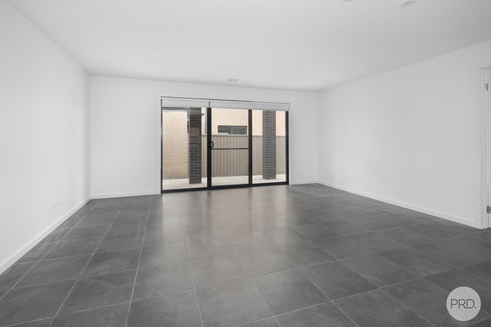 6 Venice Drive WINTER VALLEY 4