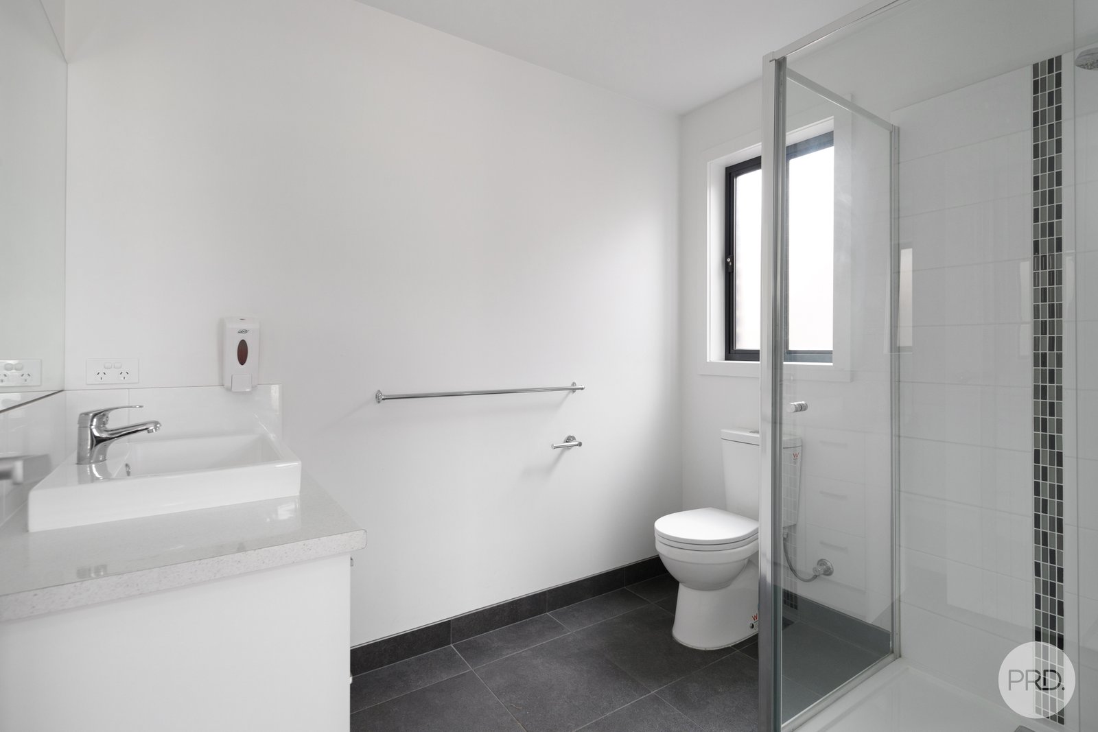 6 Venice Drive WINTER VALLEY 11