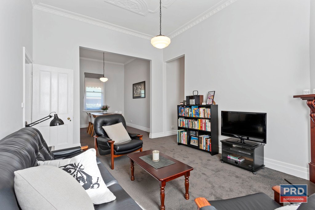 6 Victoria Street IRONBARK 6