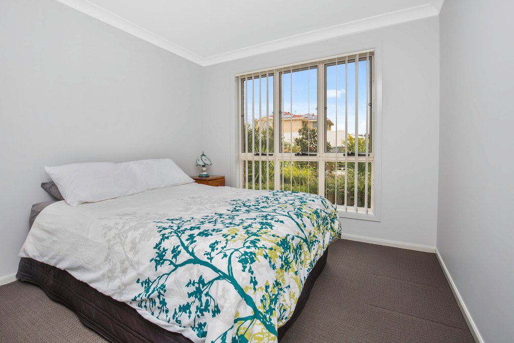 6 Vikki Avenue RUTHERFORD 13