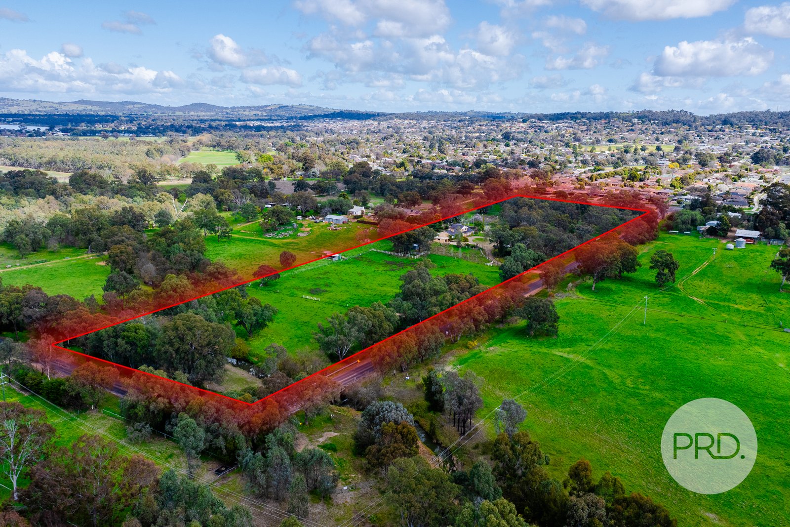 6 Vincent Road LAKE ALBERT 11