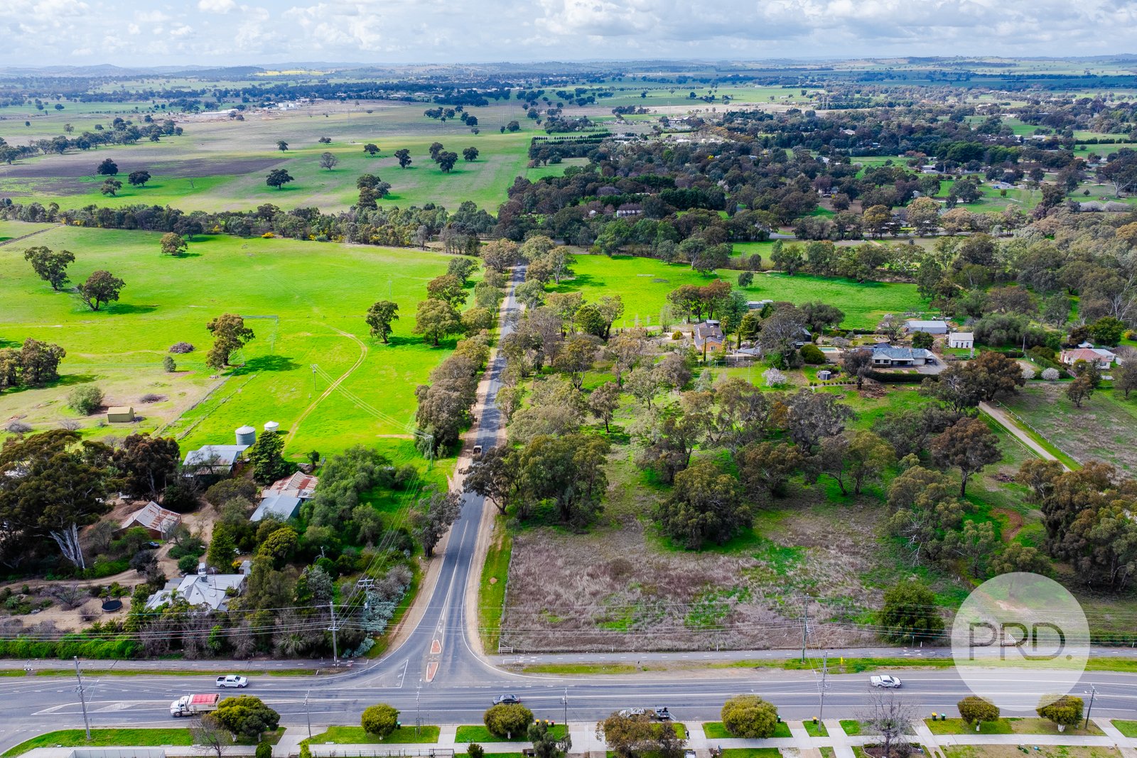6 Vincent Road LAKE ALBERT 31