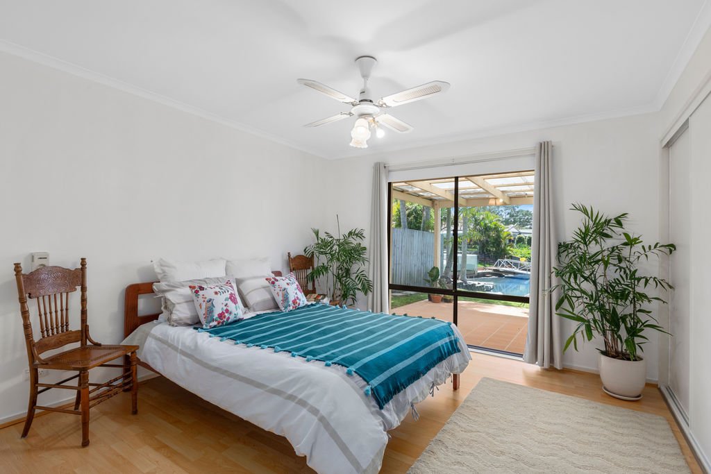 6 Vucas Court CURRUMBIN WATERS 3