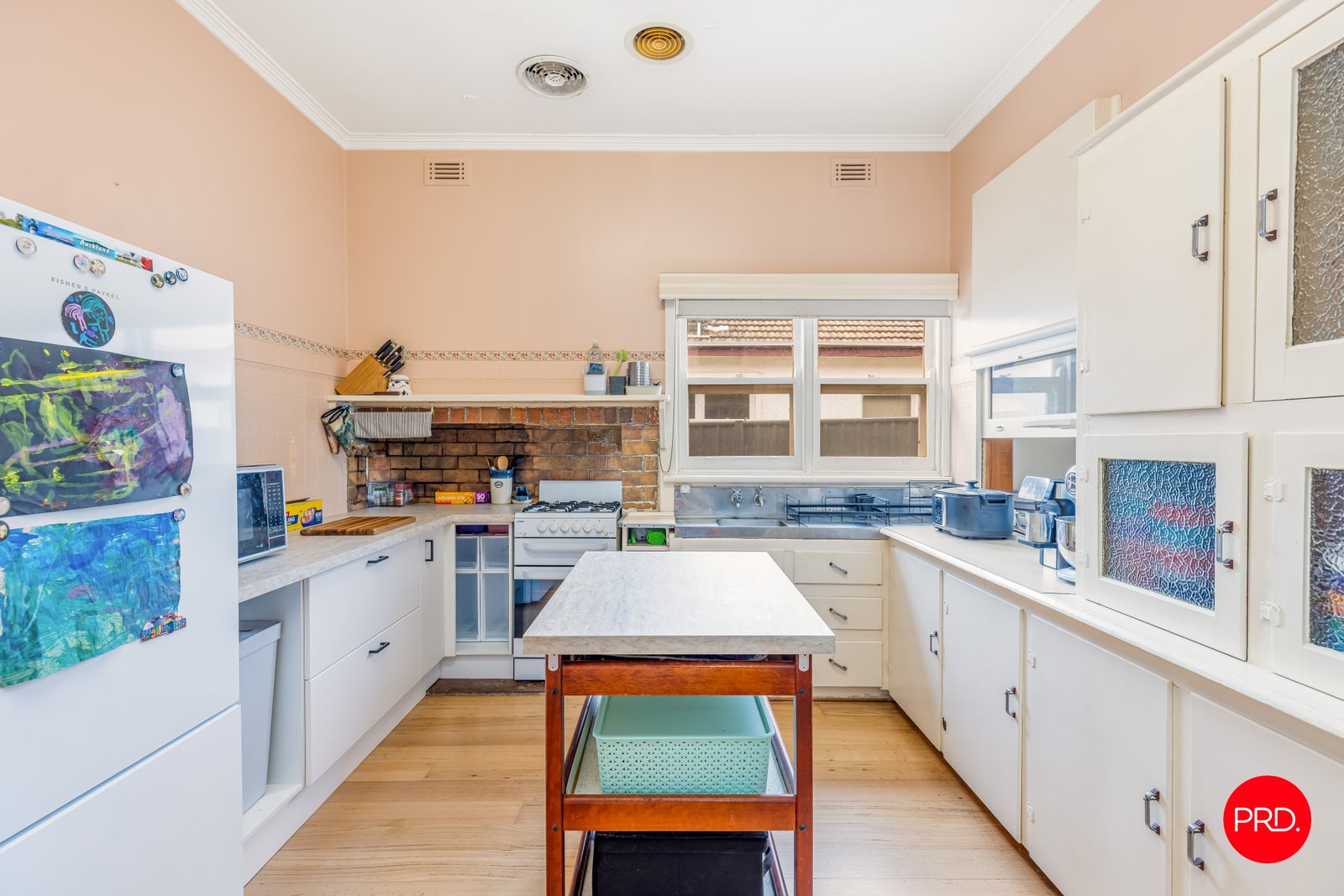 6 Wallace Avenue FLORA HILL 7