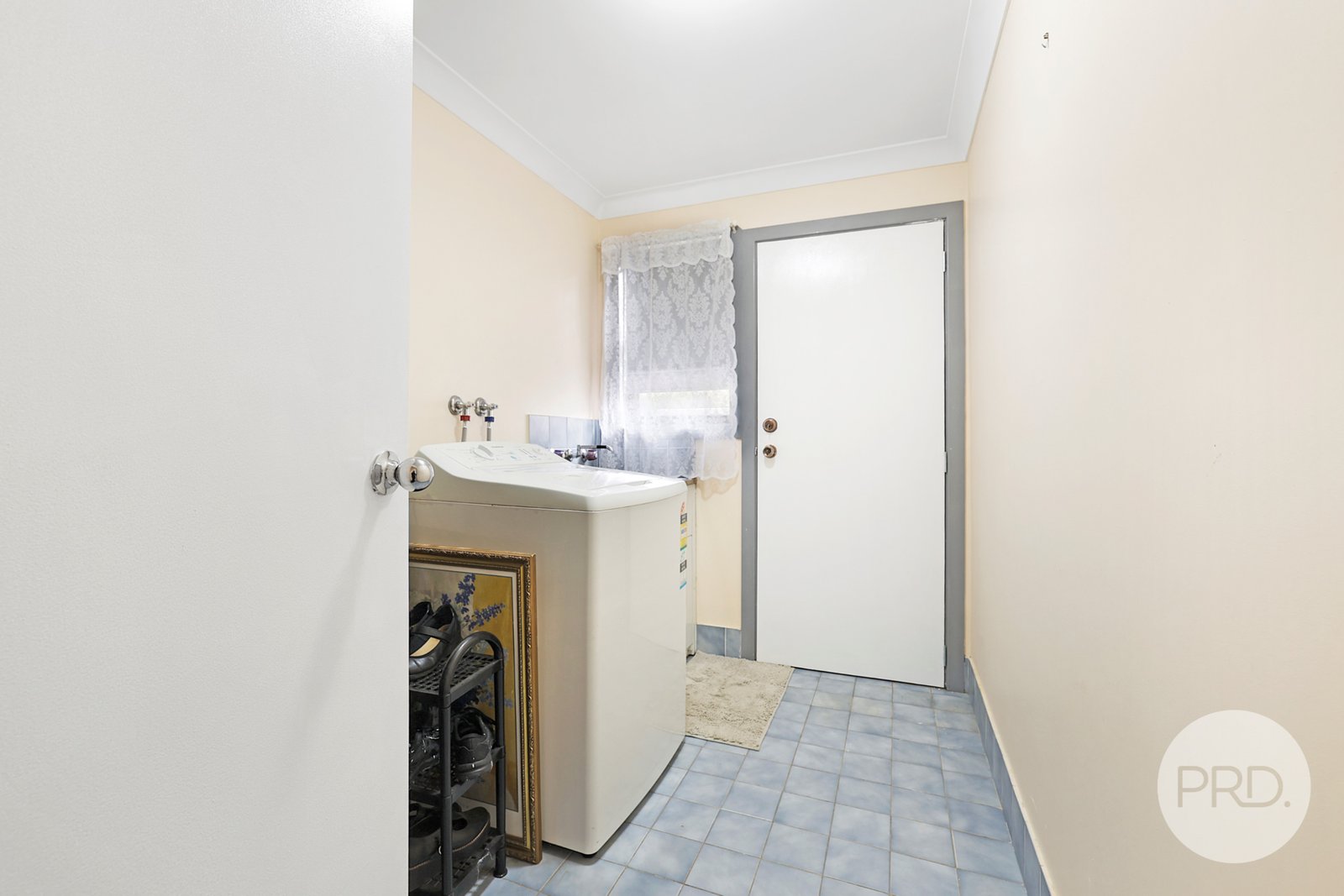 6 Wallamoul Street TAMWORTH 13