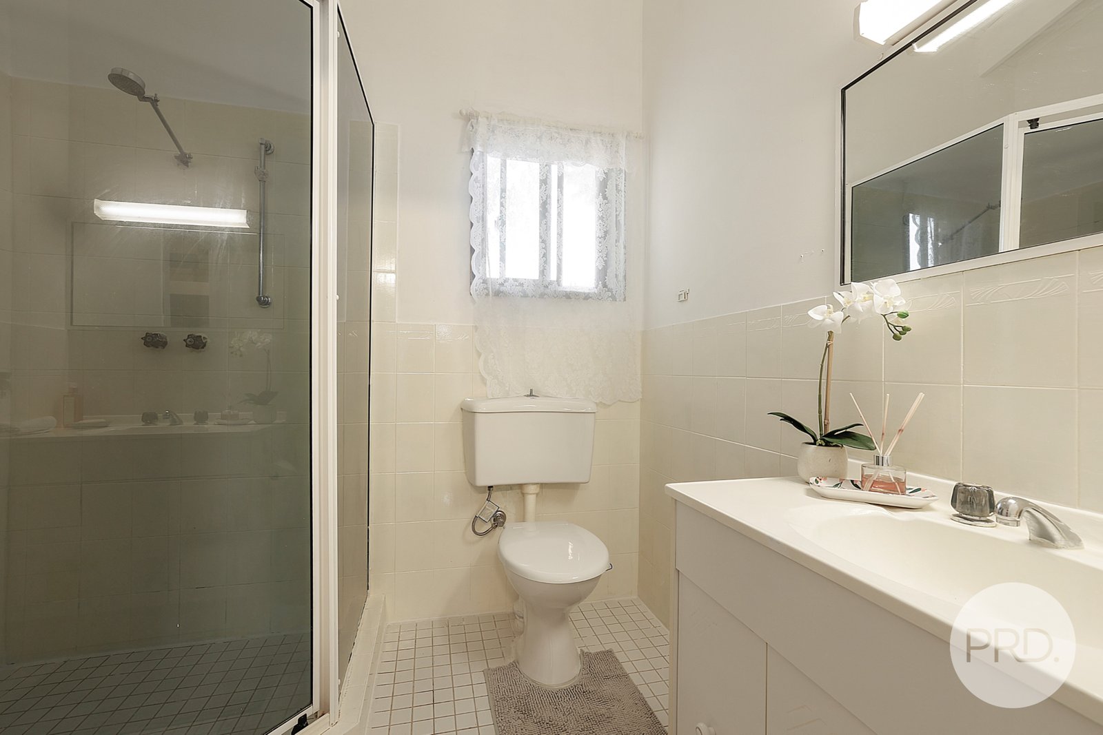 6 Wallamoul Street TAMWORTH 18