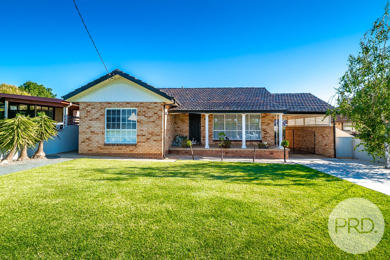 6 Walteela Avenue MOUNT AUSTIN 1