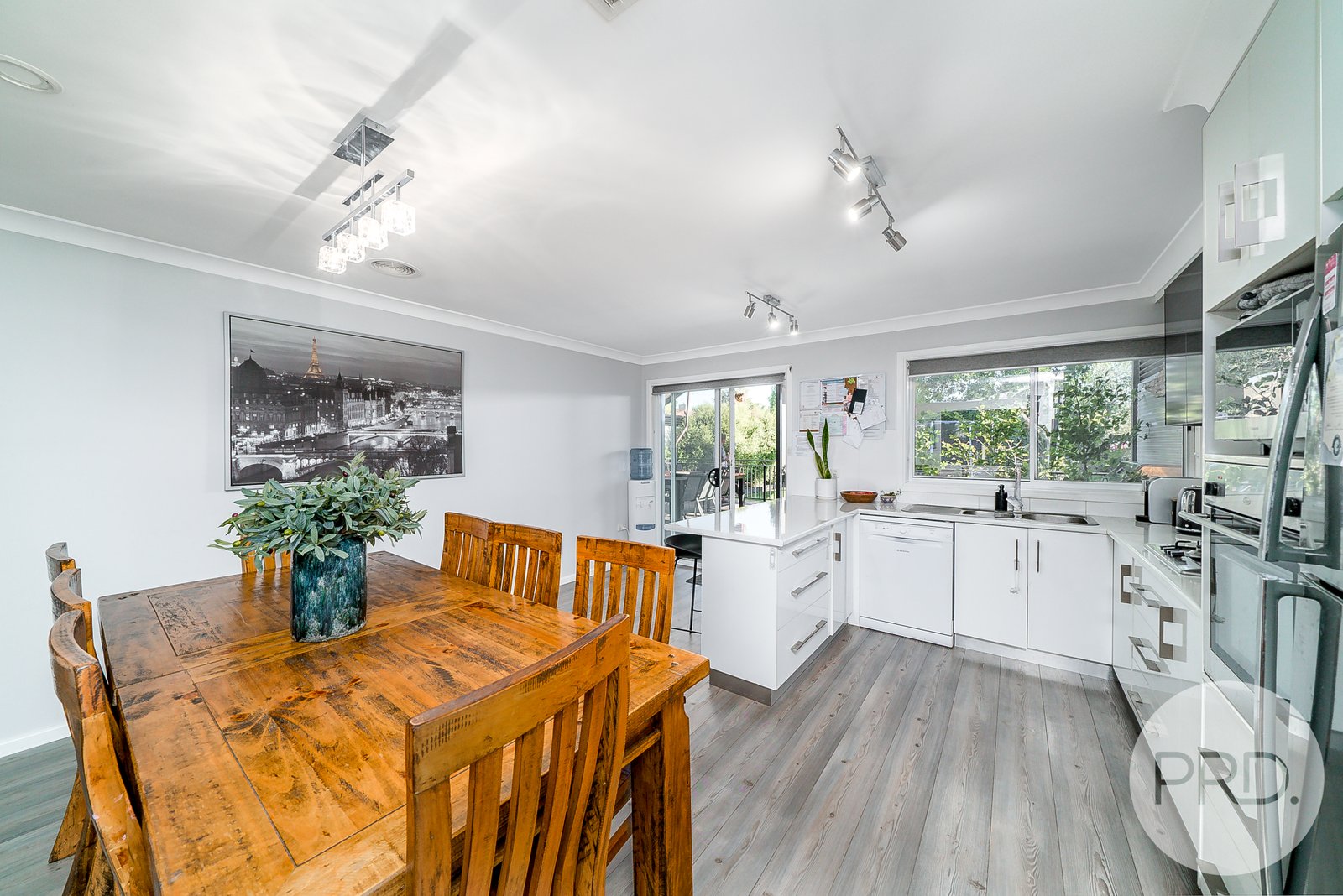 6 Walteela Avenue MOUNT AUSTIN 4