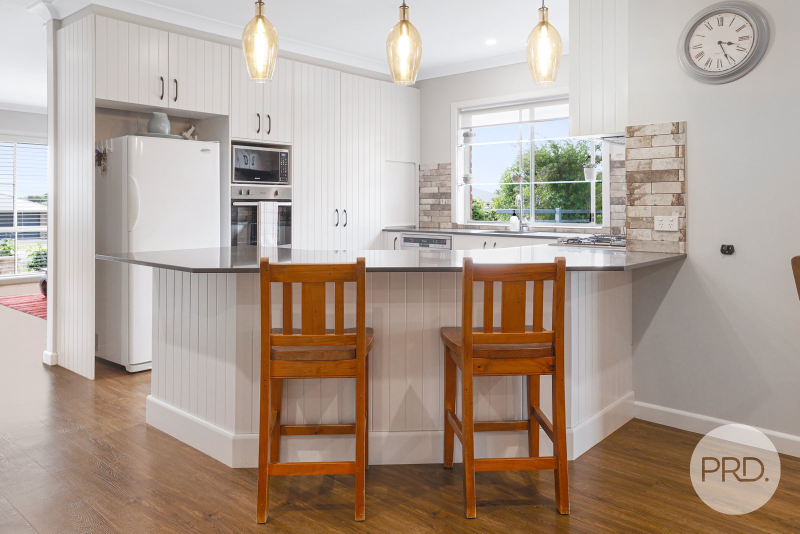 6 Wandella Court TAMWORTH 6