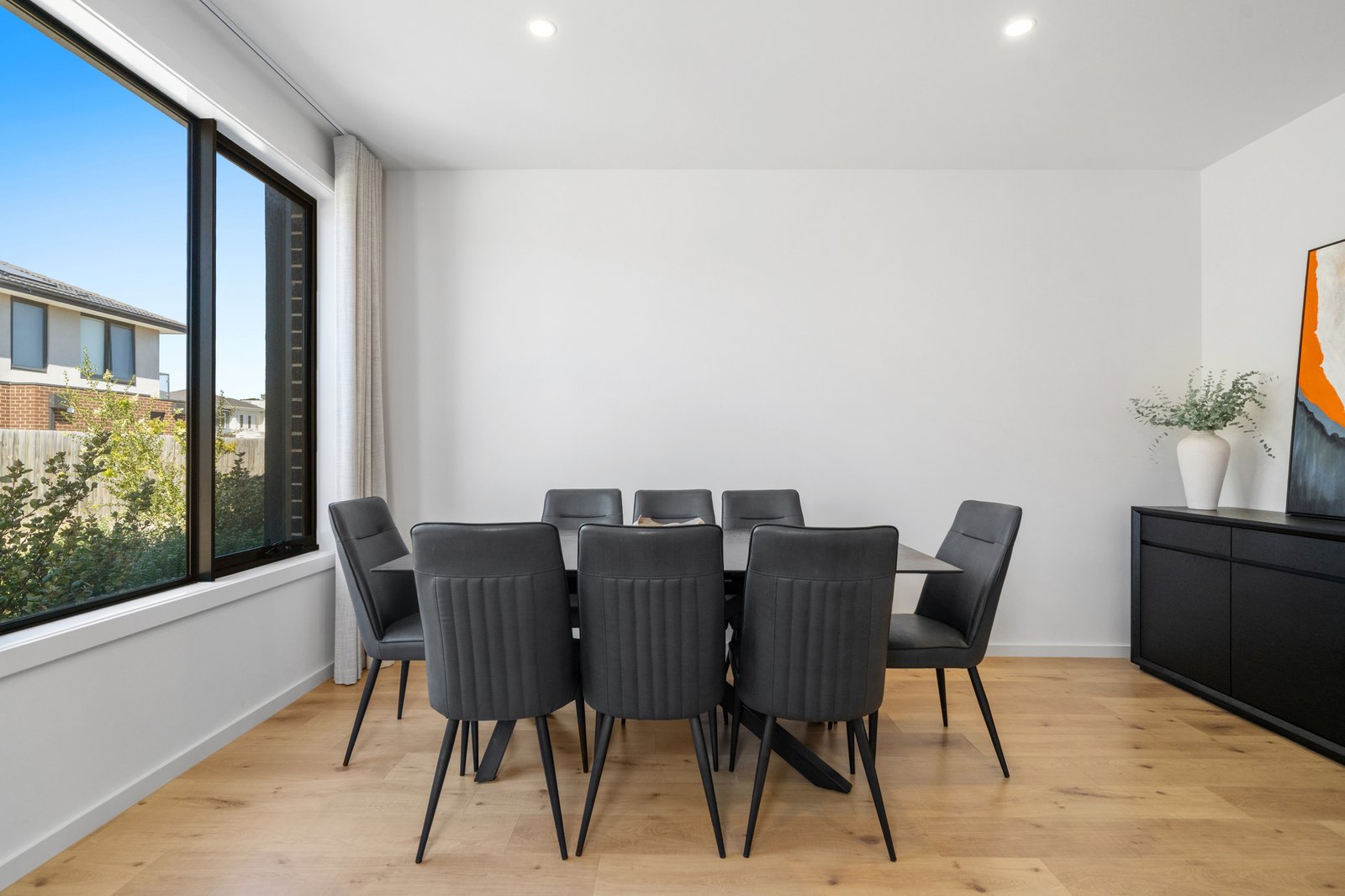 Gallery: 6 Waring Street