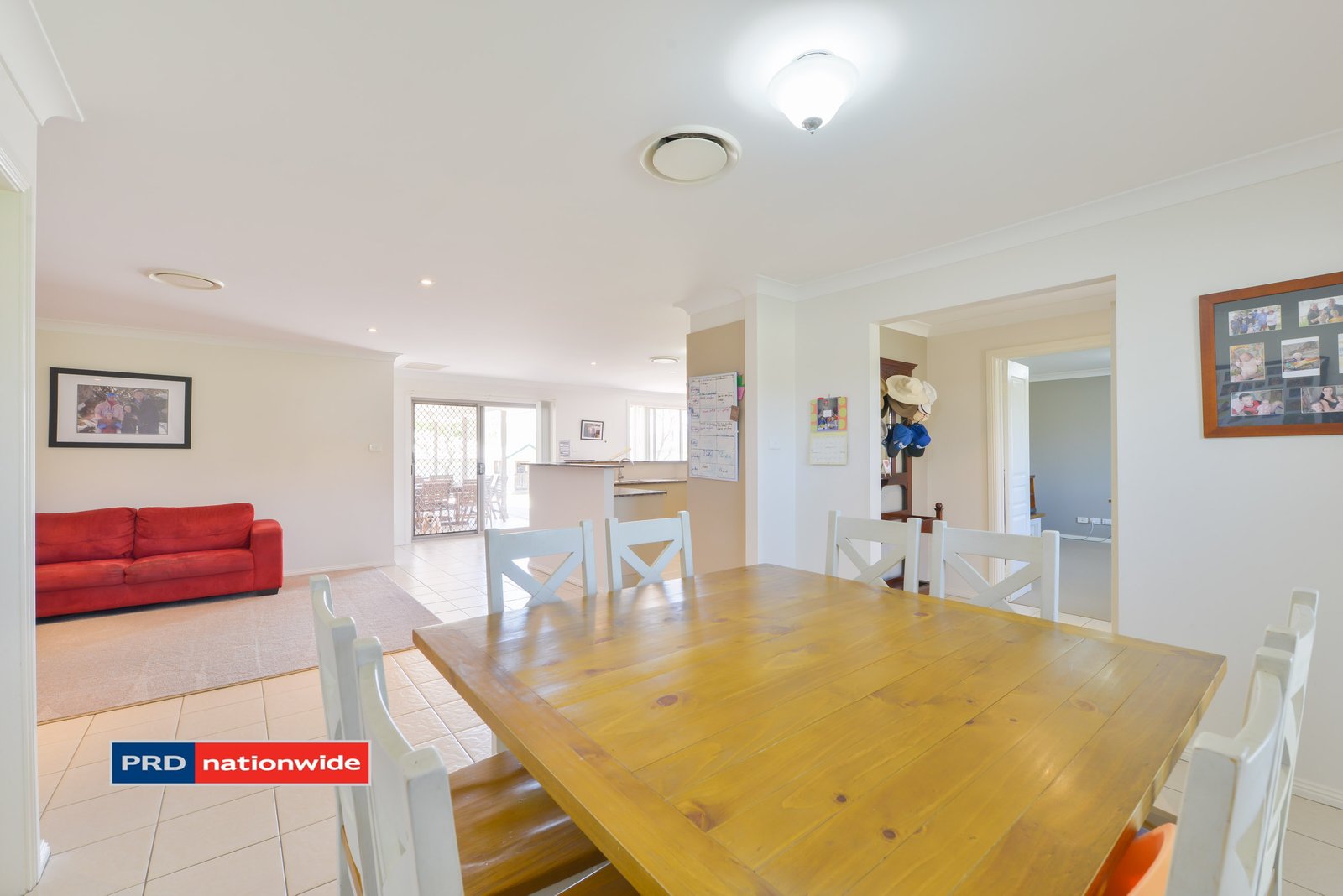 6 Warrah Drive TAMWORTH 4