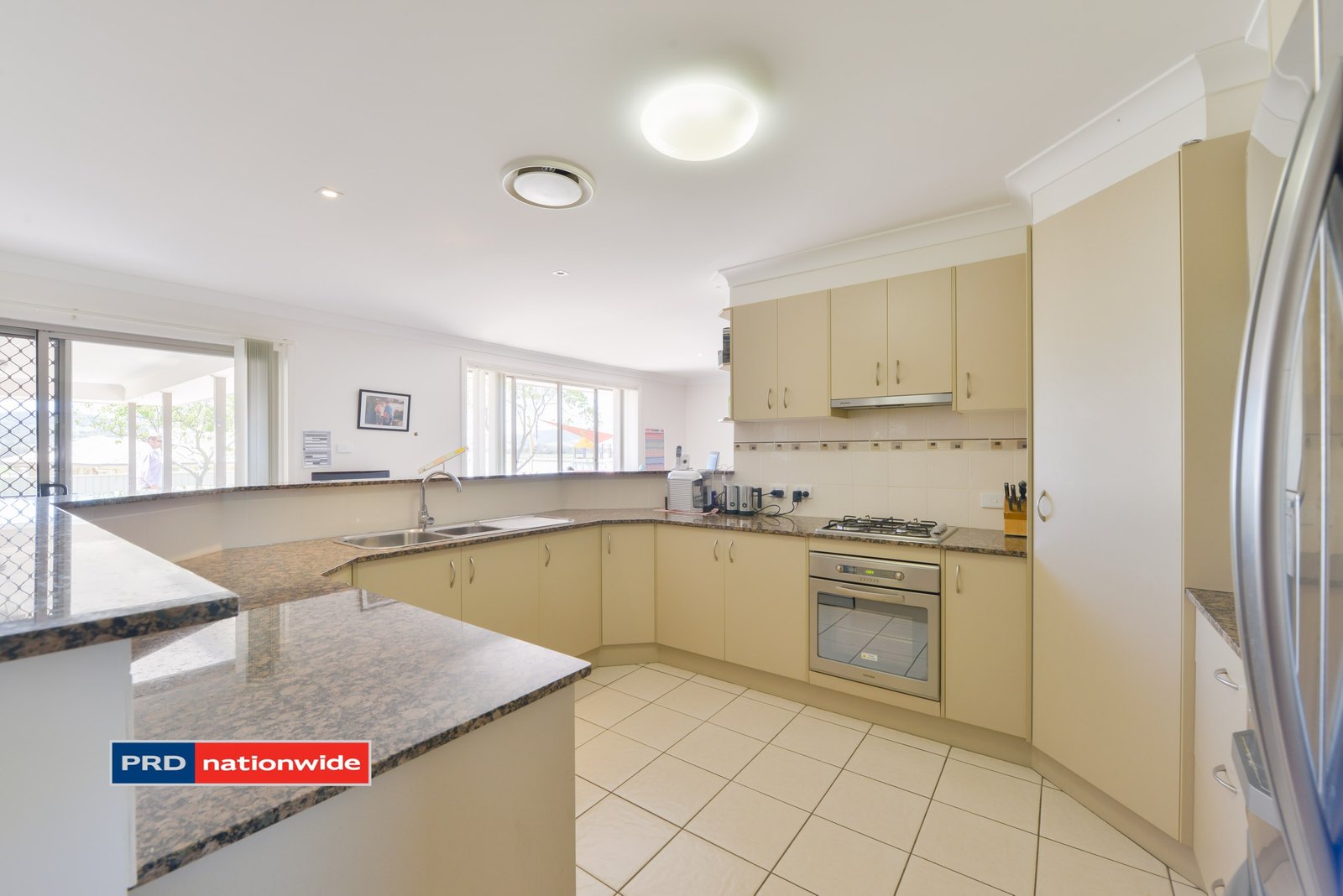 6 Warrah Drive TAMWORTH 7
