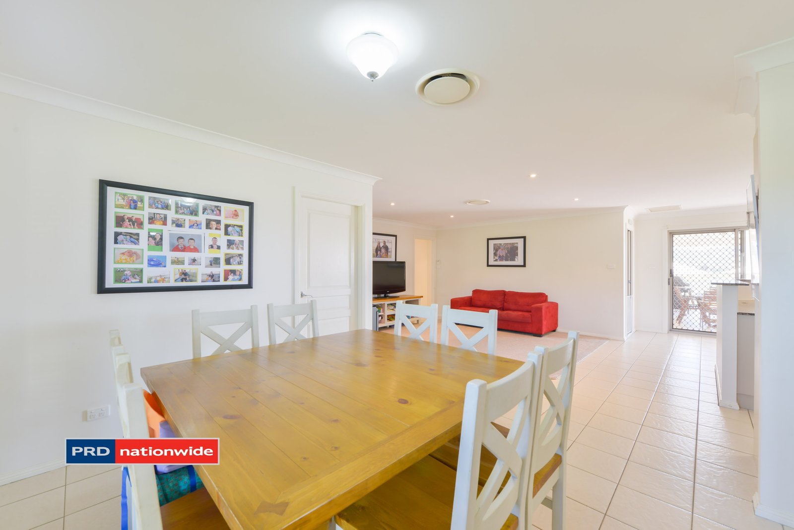 6 Warrah Drive TAMWORTH 12