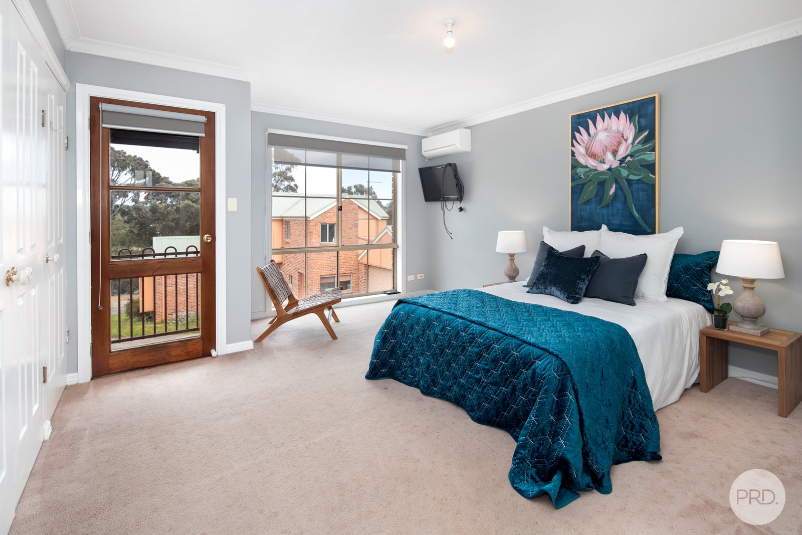6 Warrambine Drive CANADIAN 9