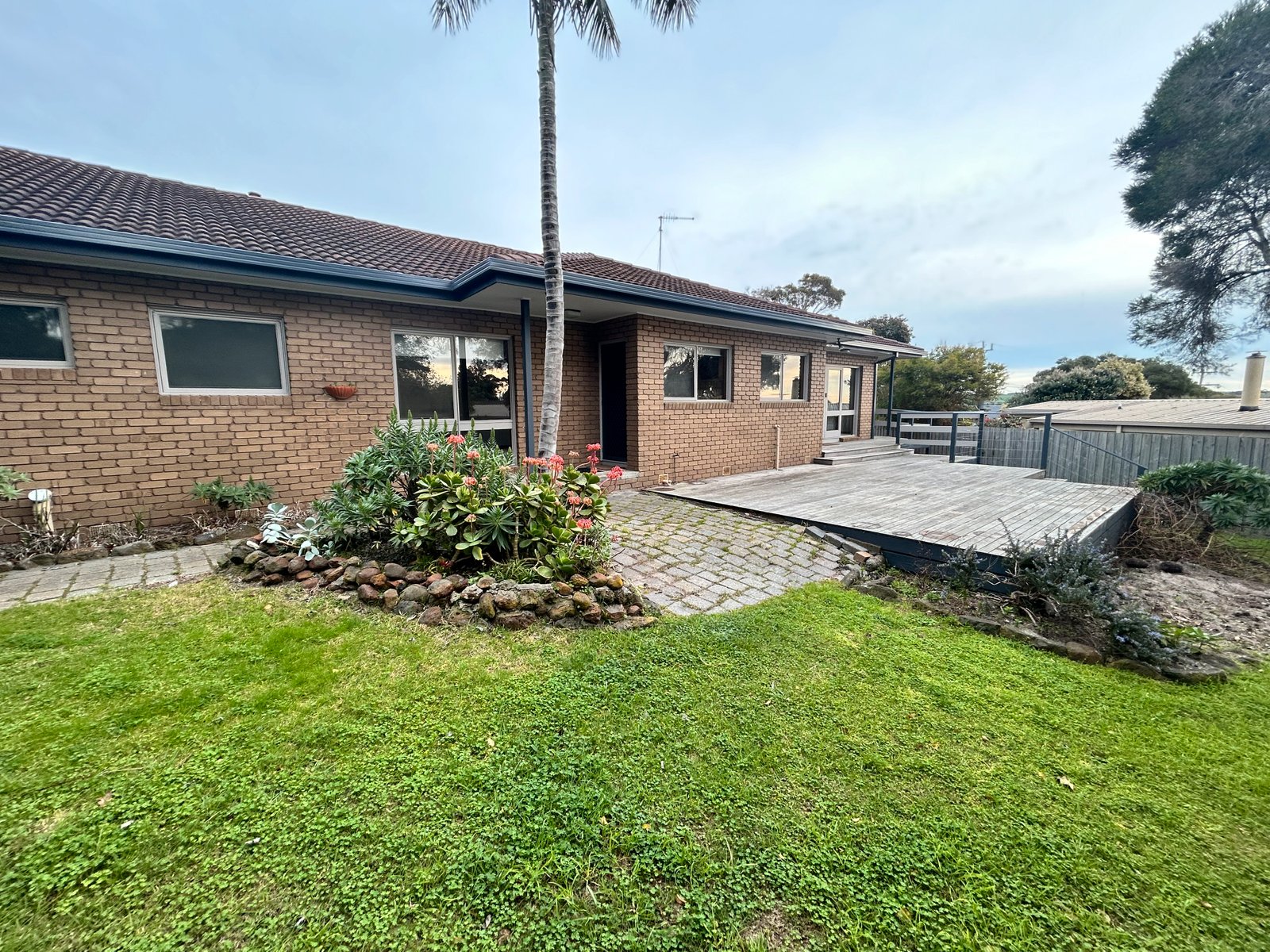 Real Estate and Property in 6 Warwick Hill Drive, Point Lonsdale, VIC