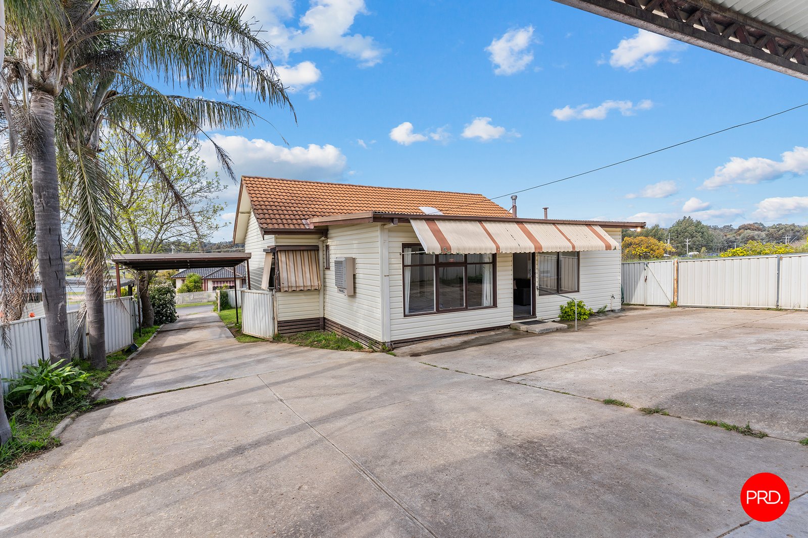 6 Watkins Street LONG GULLY 3