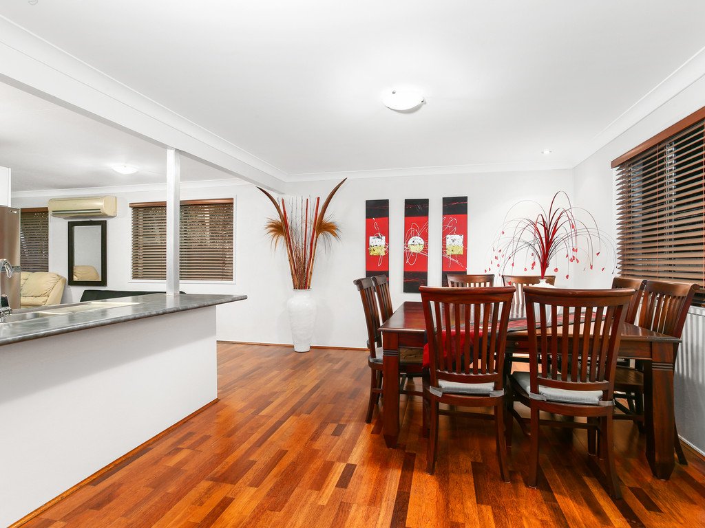 6 Wattle Street VARSITY LAKES 7