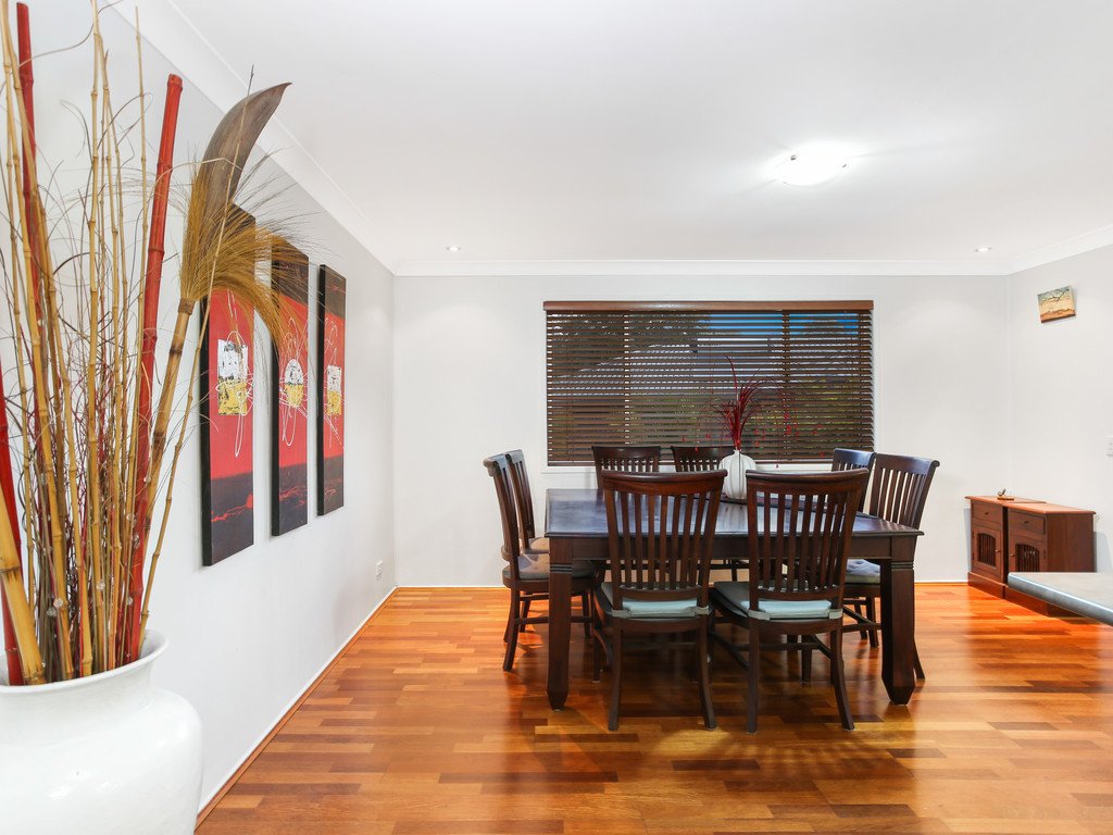6 Wattle Street VARSITY LAKES 8
