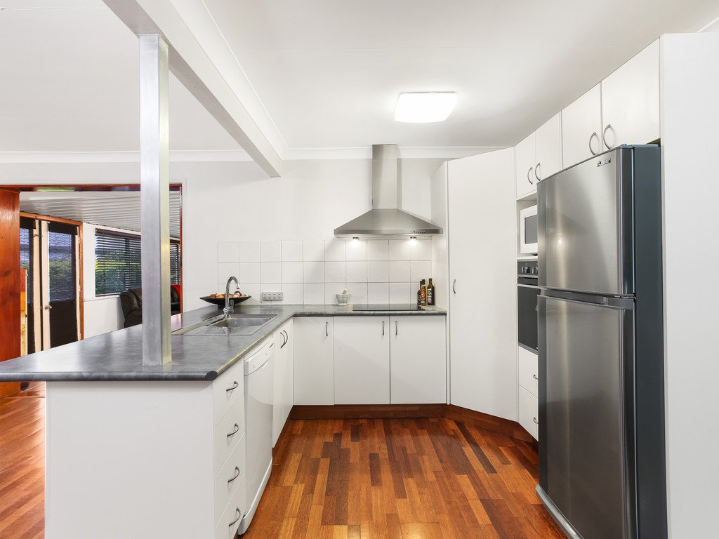 6 Wattle Street VARSITY LAKES 16