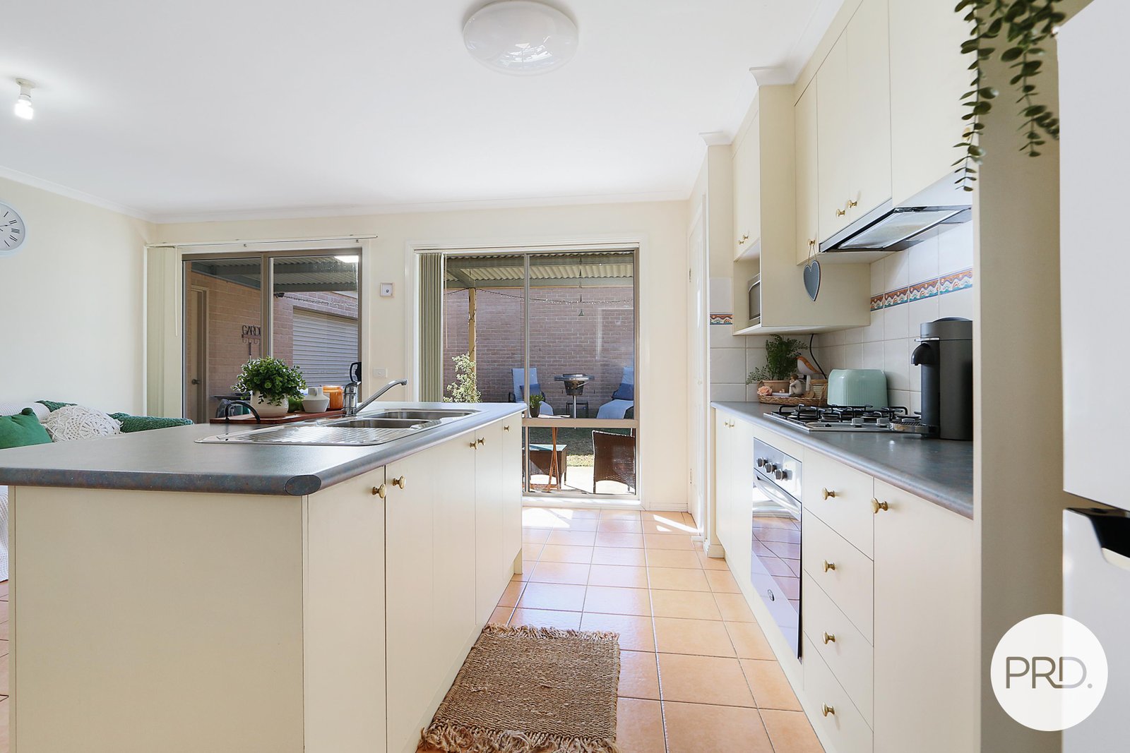 6 Wattle Way WEST ALBURY 3