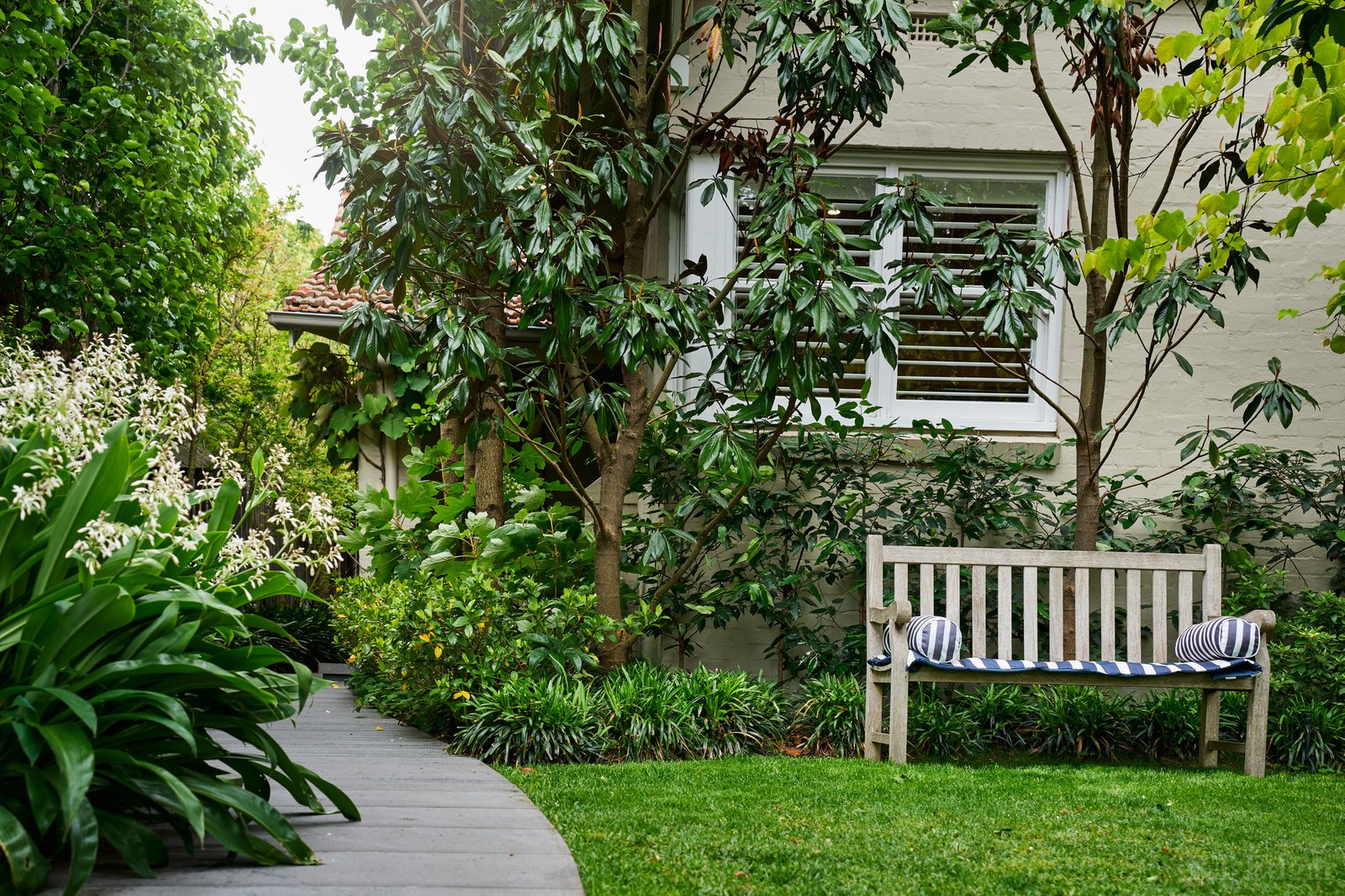 Real Estate and Property in 6 Wavenhoe Avenue, St Kilda East, VIC