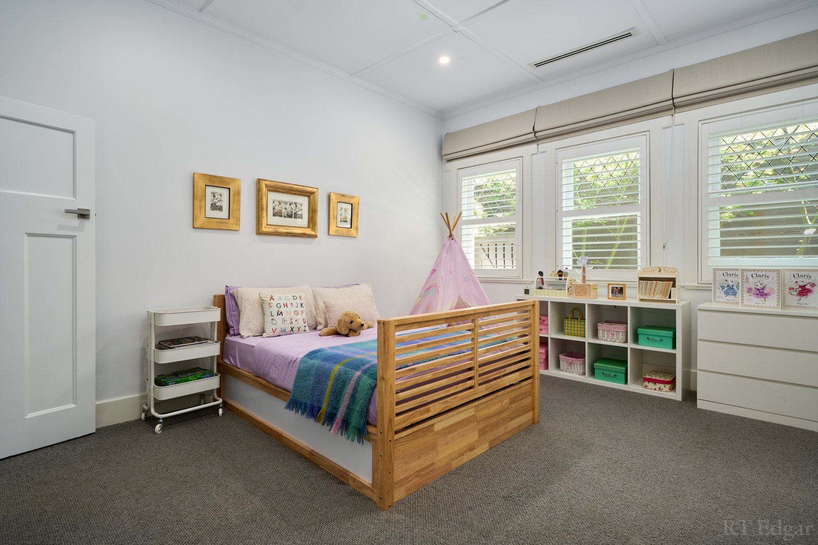 Real Estate and Property in 6 Wavenhoe Avenue, St Kilda East, VIC