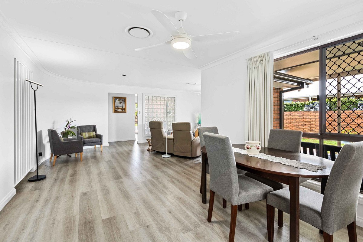 6 Wedgebill Parade BURLEIGH WATERS 11