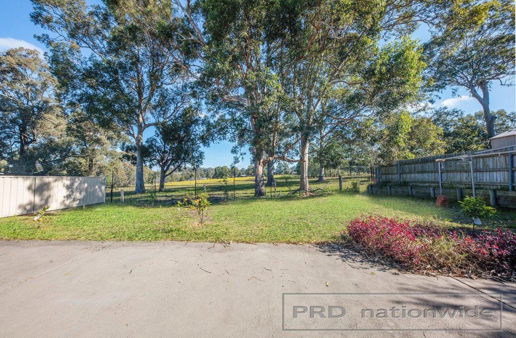 6 Weemala Close ABERGLASSLYN 9