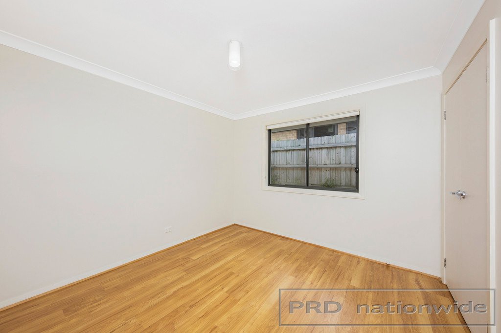 6 Weemala Close ABERGLASSLYN 18