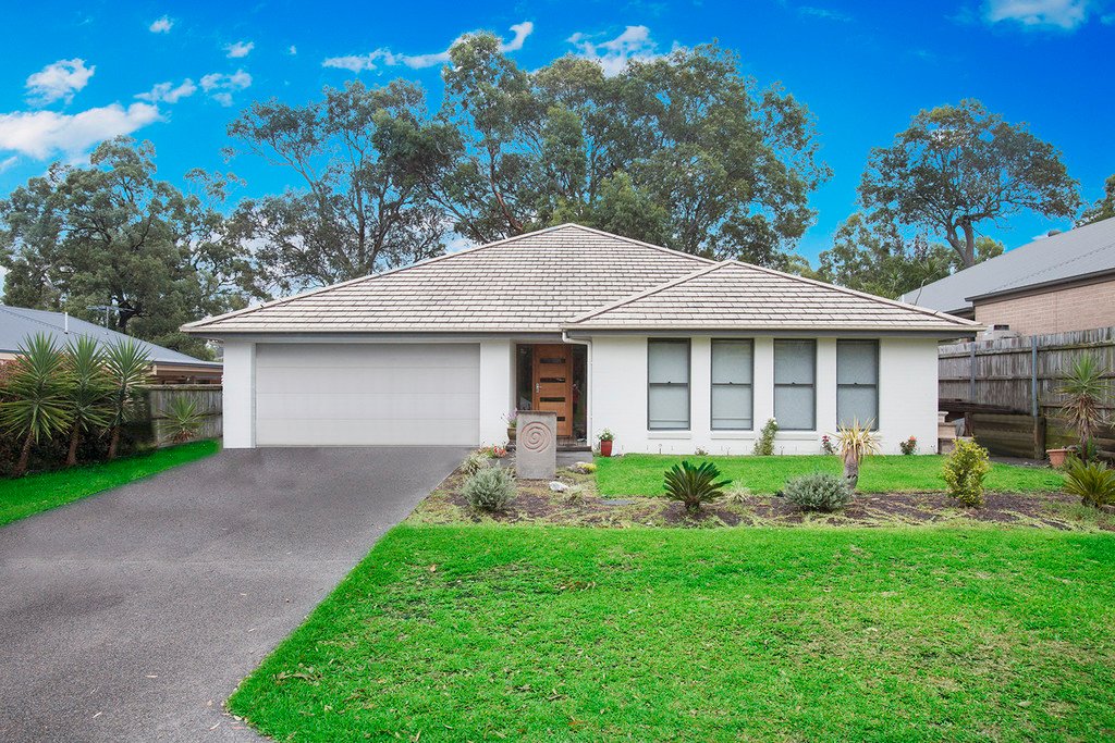 6 Weemala Close ABERGLASSLYN 1