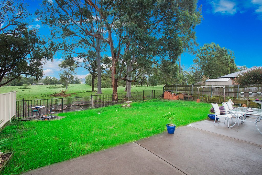 6 Weemala Close ABERGLASSLYN 2