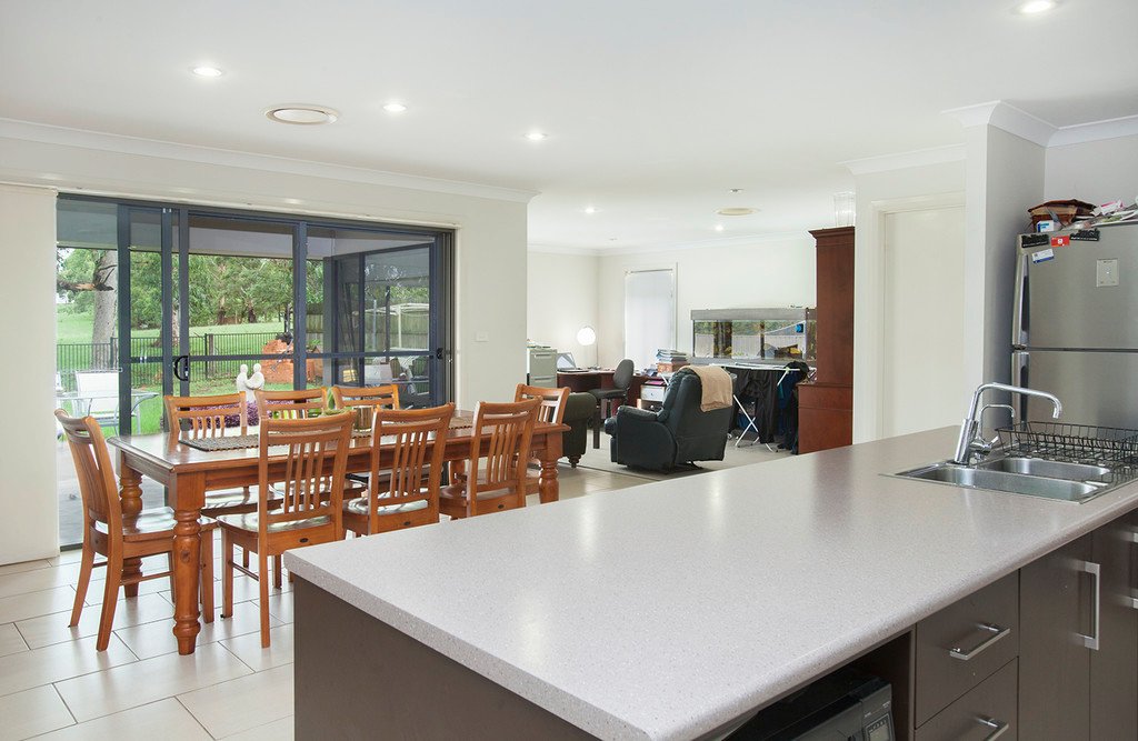 6 Weemala Close ABERGLASSLYN 6