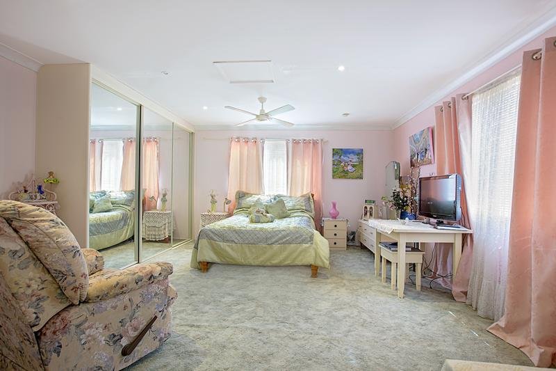 6 Welland Close JAMISONTOWN 11