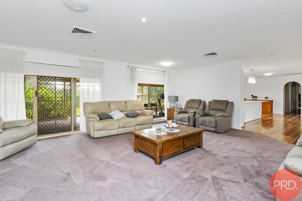 6 Werai Close BRANDY HILL 12