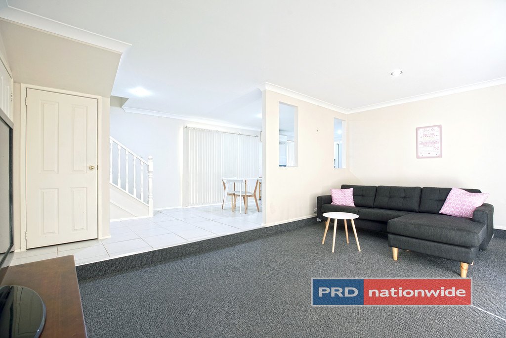 6 West Street KINGSWOOD 2