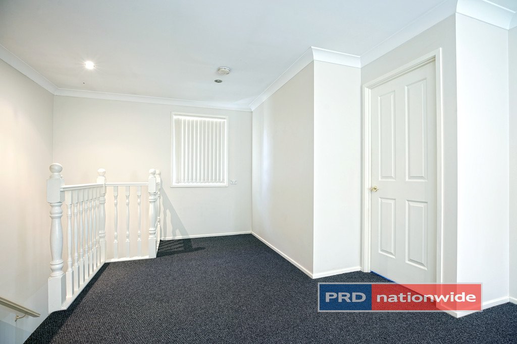 6 West Street KINGSWOOD 9