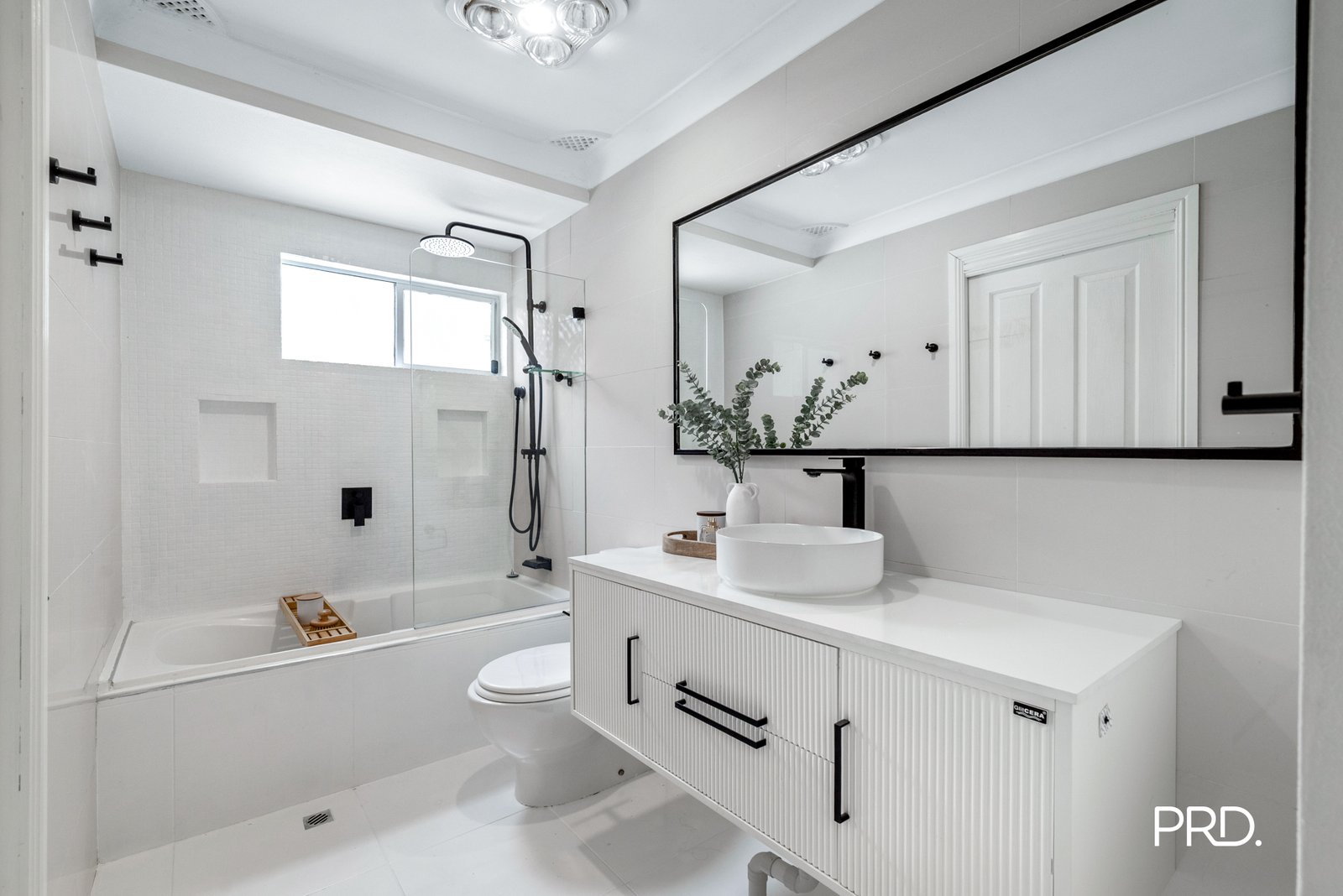 6 Westmont Drive SOUTH PENRITH 7