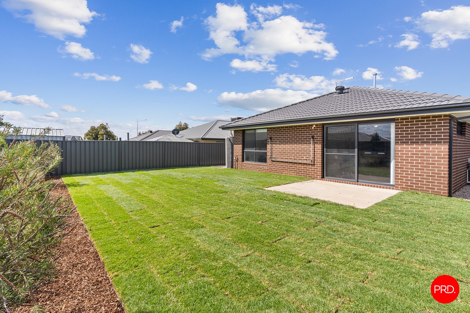 6 Whirrakee Parade HUNTLY 3