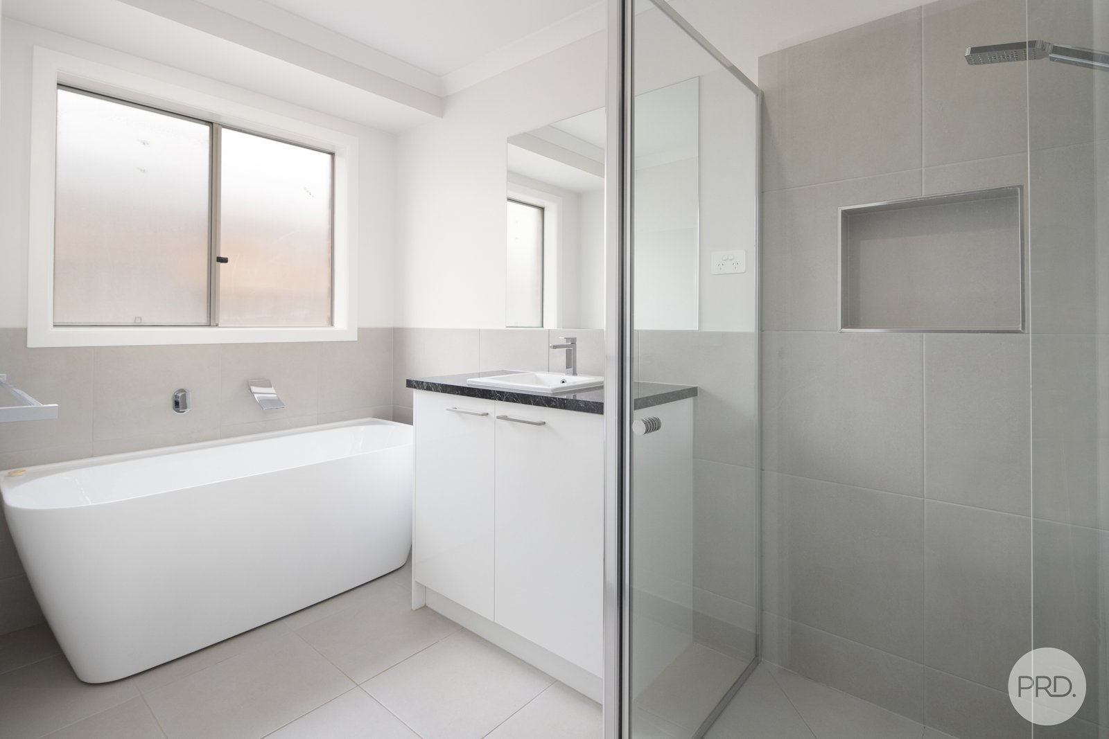 6 White Gum Way WINTER VALLEY 9