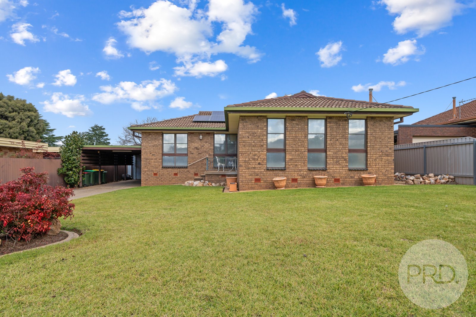 6 Willow Street KOORINGAL 1