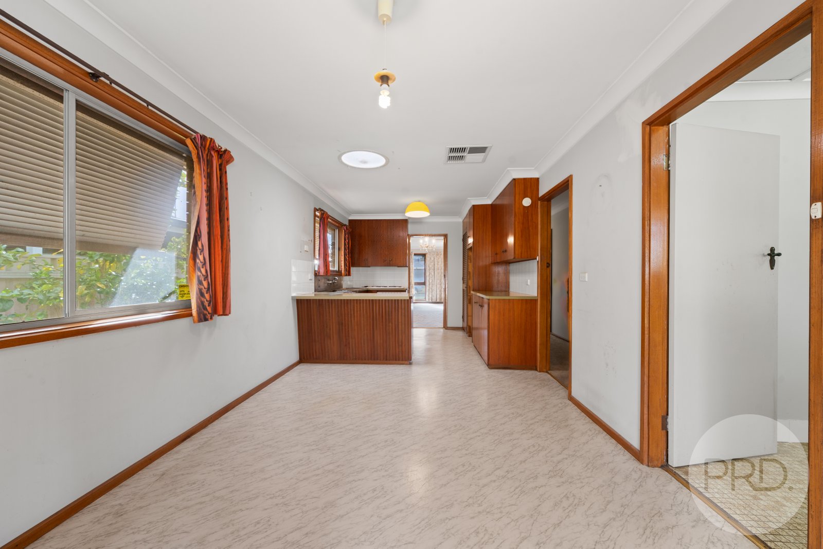 6 Willow Street KOORINGAL 6